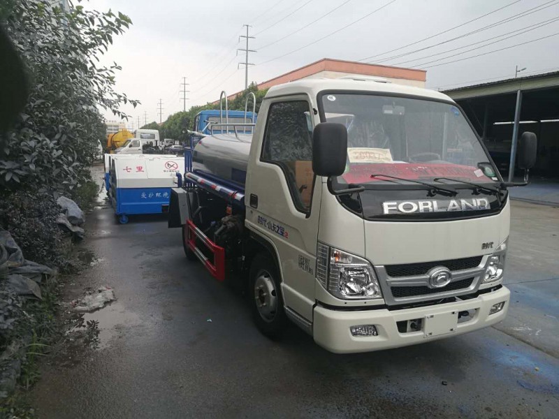 福田2噸藍(lán)牌灑水車價(jià)格圖片圖片